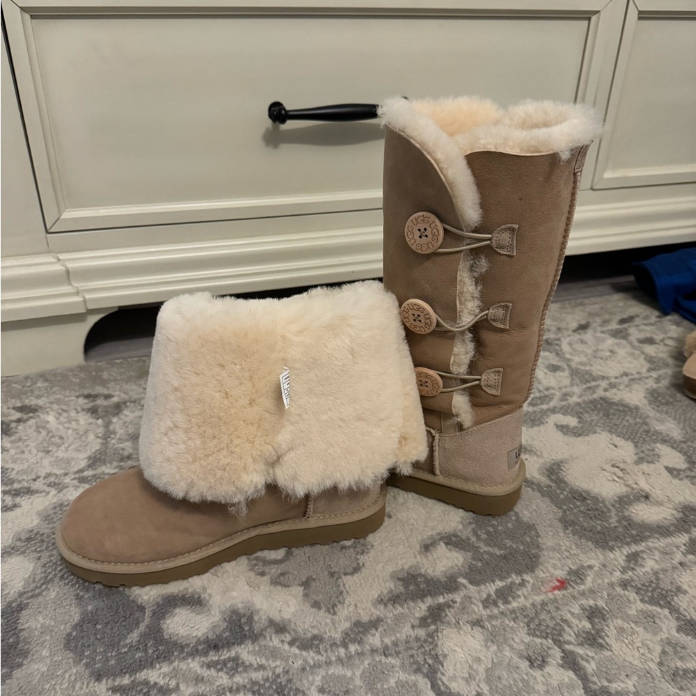 Ugg tall Bailey button boots!